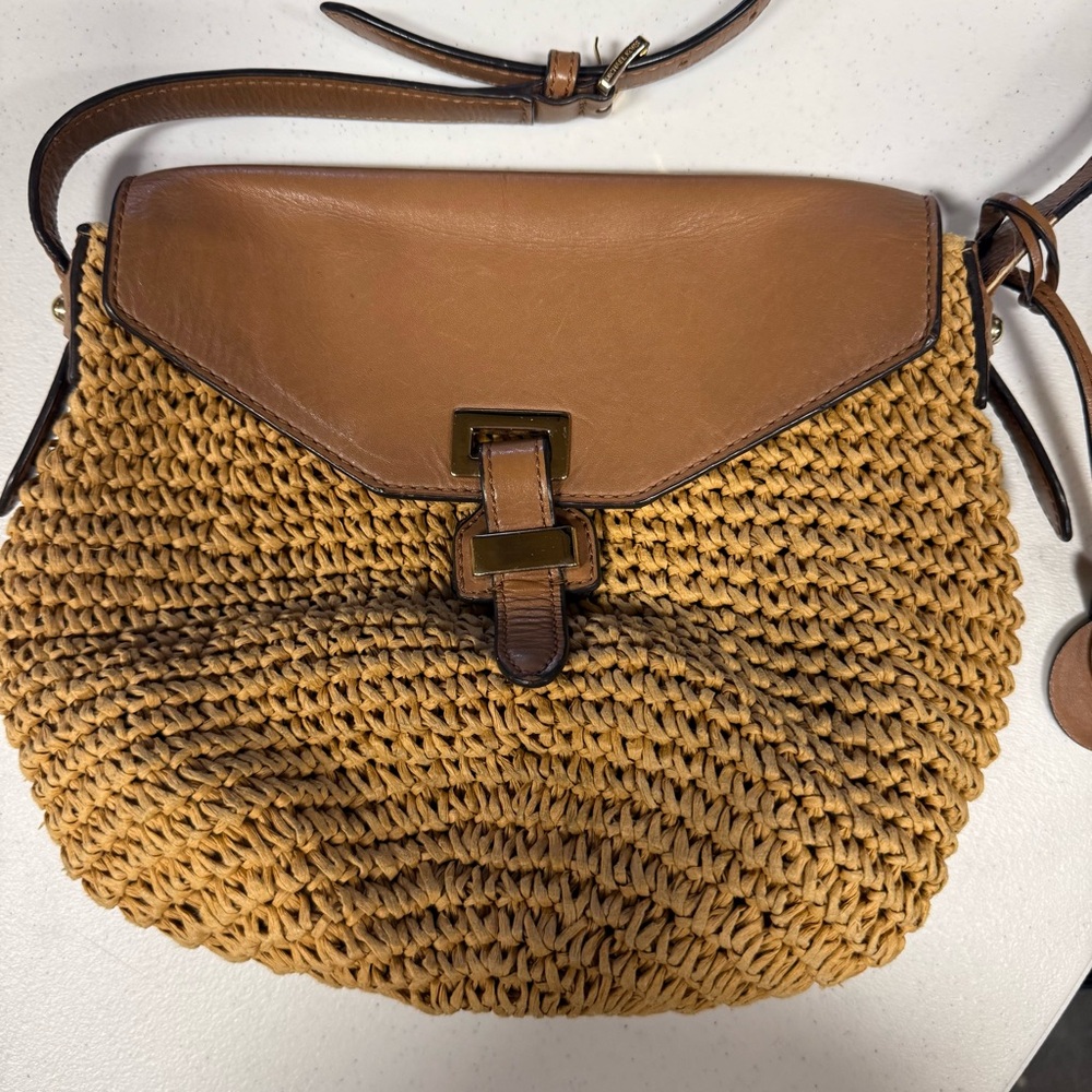 Michael Kors Crossbody Beige Brown Woven Straw Leather Medium Naomi Shoulder Bag - Picture 2 of 3